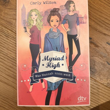 Libro Myriad High (brossura in tedesco)