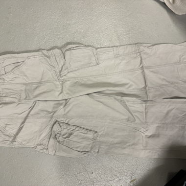 Pantaloni cargo beige