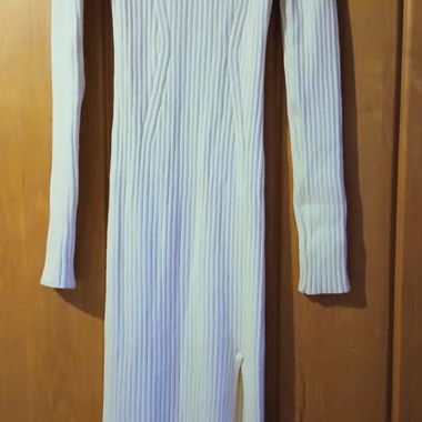 Abito maglione lungo bianco a coste