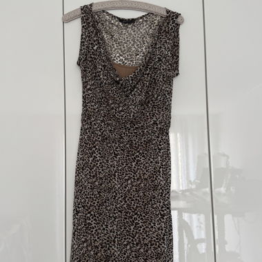 Vestito leopardato con sottoveste, tg. L