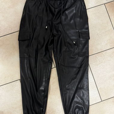Pantalon stylé noir