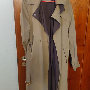 MaxMara Rainwear Trenchcoat