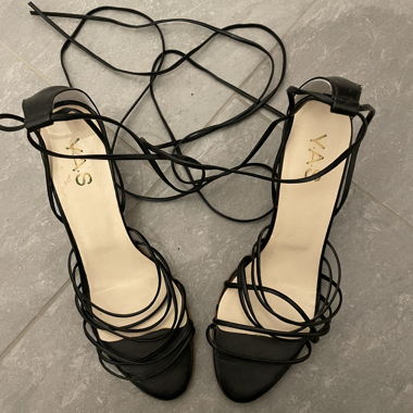 Riemensandalette Yas