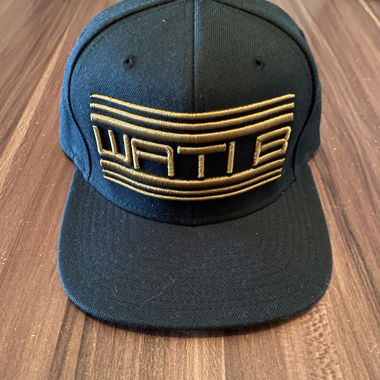 Schwarze WATTI Cap