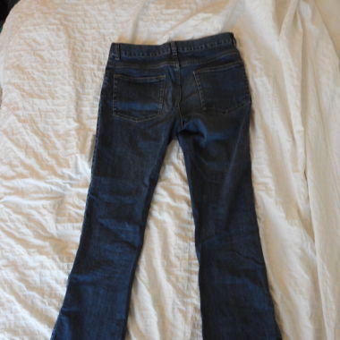 Low rise boot cut Jeans