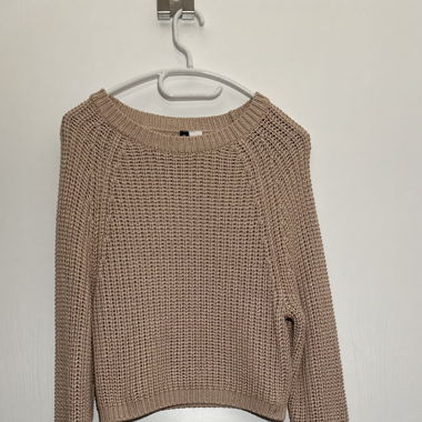 knitted sweater