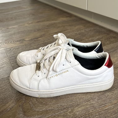 Baskets Tommy Hilfiger blanches, taille 38