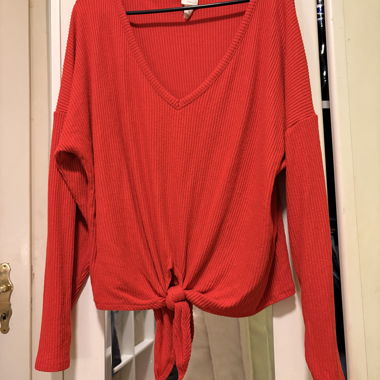 Roter Bindepullover von H&M