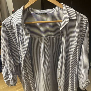 striped blouse/shirt
