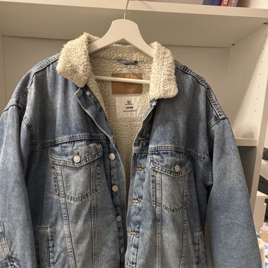 Jeans Jacke mit Fell