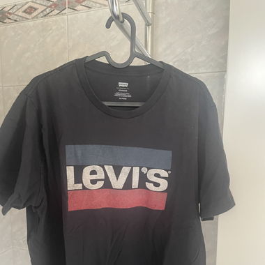Levis Shirt