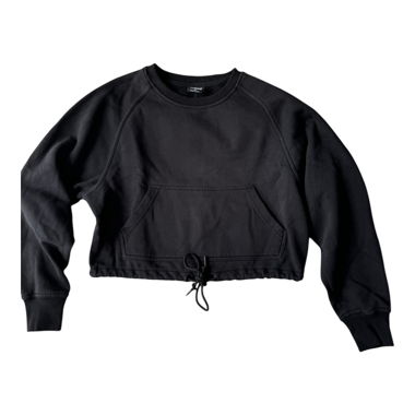 Black cropped sweater 