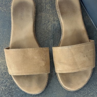 Sandali Beige Slip-On