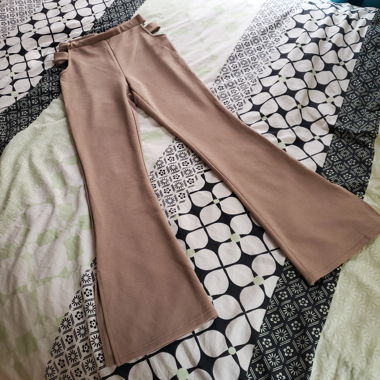 Pantalon pattes d'éléphant beige