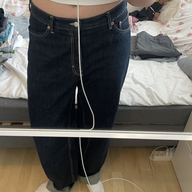 jeans bleu foncé