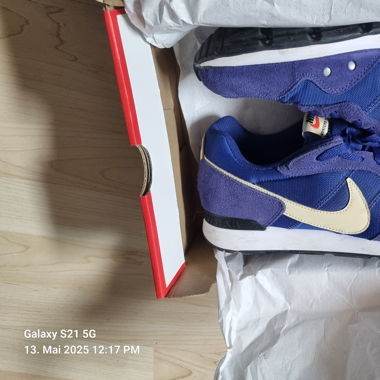 Nike Schuhe 
