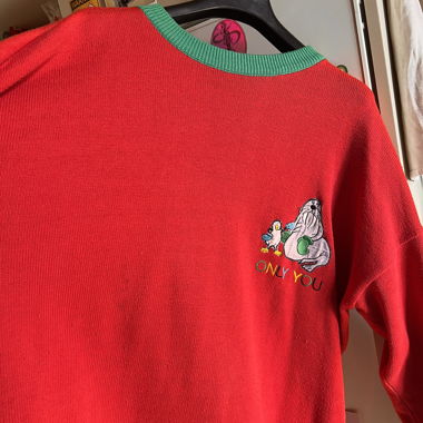 Pull rouge mignon