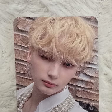 TXT Hueningkai Freefall kpop officiel 