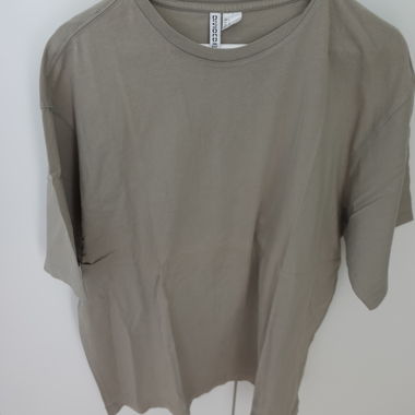 Beiges H&M DIVIDED Basic T-Shirt Gr. L