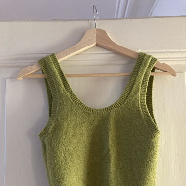 grünes stricktop 