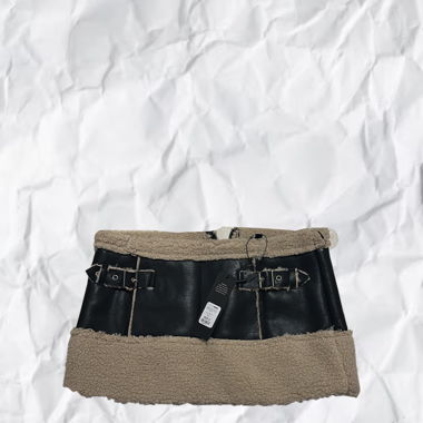 Leather mini skirt 