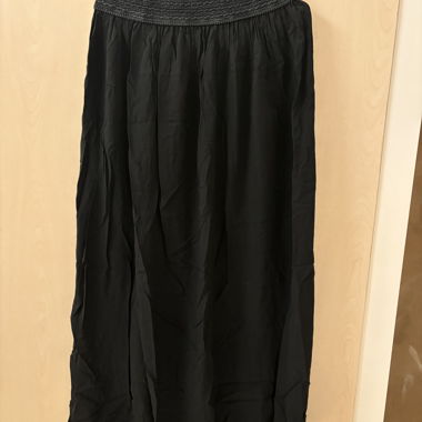 Black Long Skirt