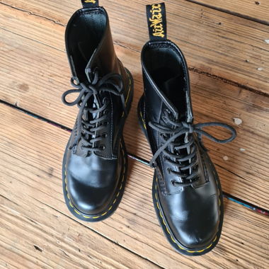 Dr. Martens