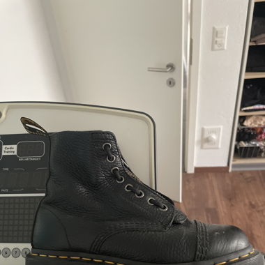 Dr.Martens