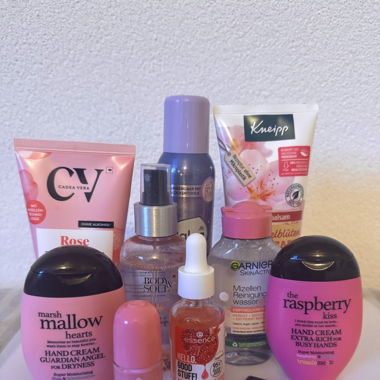 Cosmetic Item Set