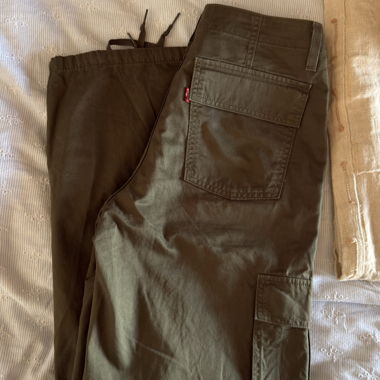 Levi's Cargo-Hose grün