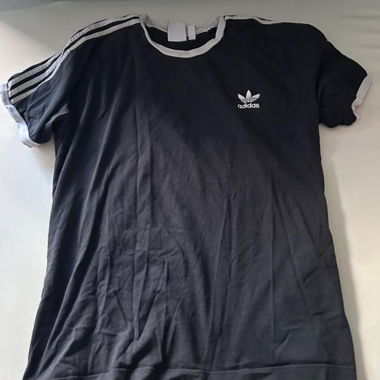 Adidas black T-shirt