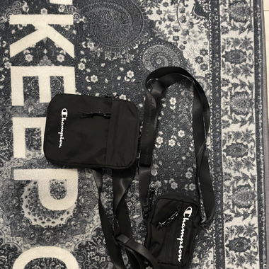 Champion 2 brust taschen