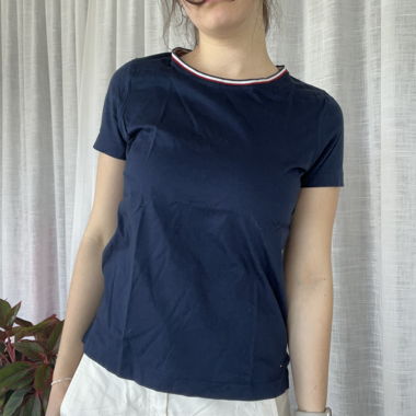 Tommy Hilfiger Navy short sleeve t-shirt