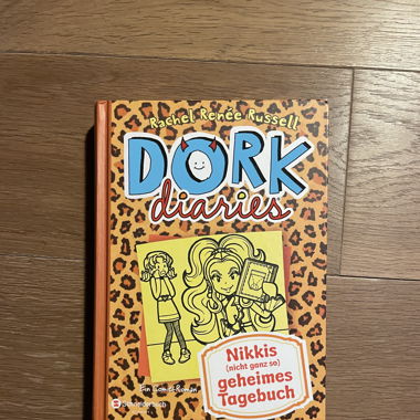 Dork Diaries - Rachel Renée Russel