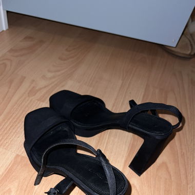 High Heels mit dickem Absatz