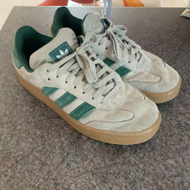 adidas sneakers green and beige size 44