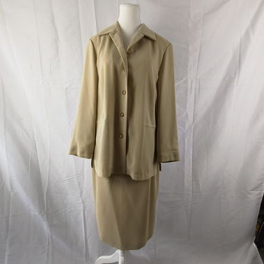 Beige skirt-blazer set