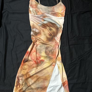 Robe fendue BERSHKA