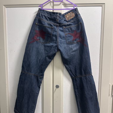 JEANS stars 