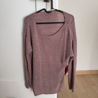 Pull&Bear pink knit sweater M