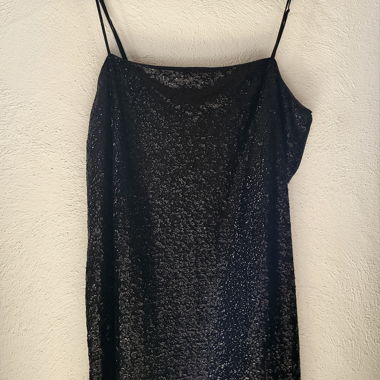 Abito con paillettes nero