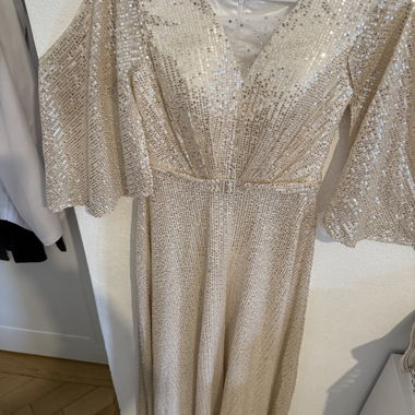robe soirée à strass 