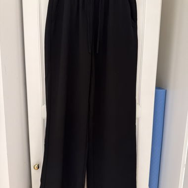 Pantalon noir ample