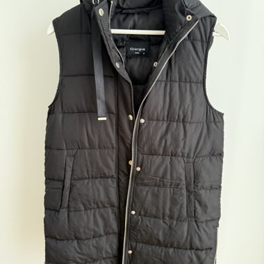 Black vest