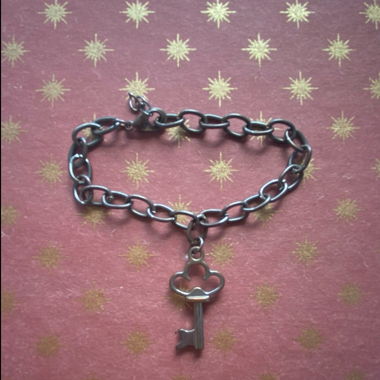 Trois bracelets fantaisies argenté