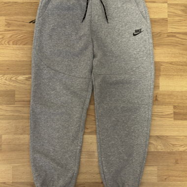 Nike Tech Joggers Grey