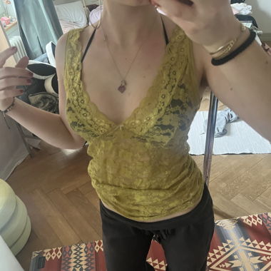 Haut en dentelle bohème