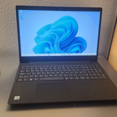 Lenovo V15 81YE Schermo 15"Intel Core i5 8a Gen 