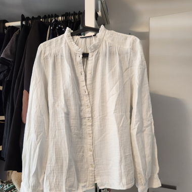 KIABI WHITE LINEN SHIRT
