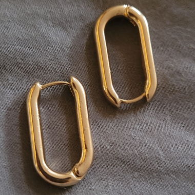 Orecchini ovali color oro